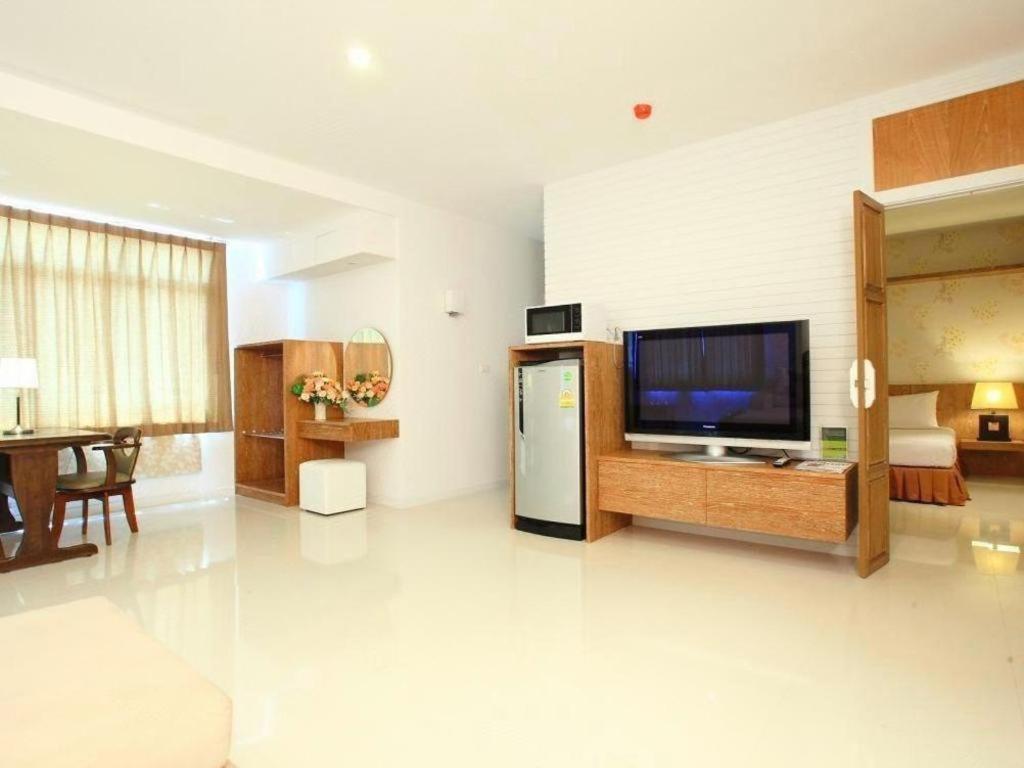 G2 Hotel Group Хат'яй Екстер'єр фото